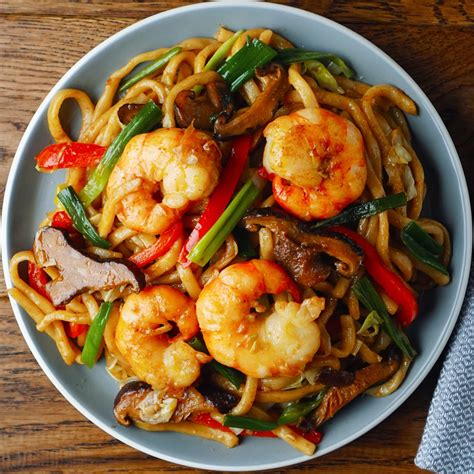 Shanghai Noodles With Prawns Khin S Kitchen Chinese Cuisine