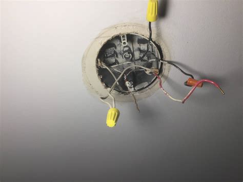Electrical How Should I Connect The Light Fixture In This Ceiling Box