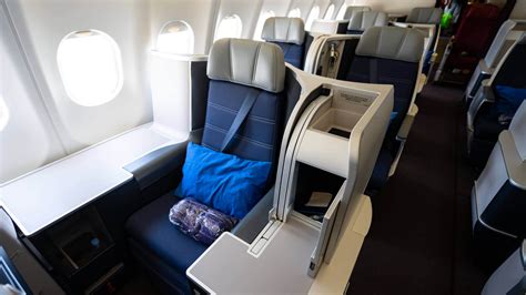 Malaysia Airlines A330 Business Class Review Denpasar Kuala Lumpur Points From The Pacific