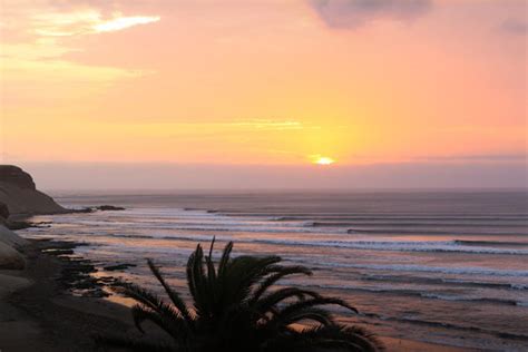 Surfing In Peru A Surfers Guide To Chicama And Northern Peru