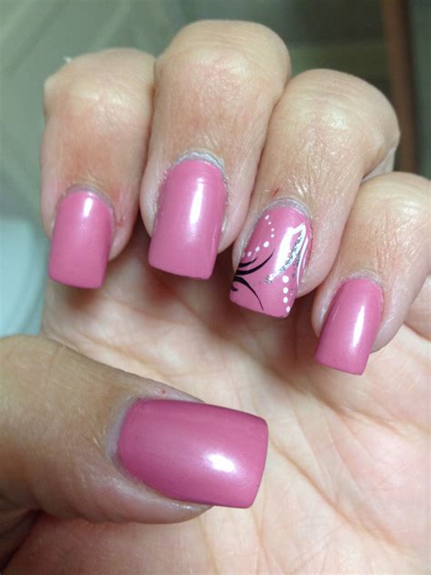 Cute Pink Nails With A Design Cute Pink Nails Pink Nails Nails