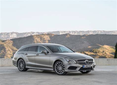 The cls 63 shooting brake will accelerate to 100km/h in only 4.4 seconds with an electronically limited. Mercedes benz Cls klasse shooting brake CLS 63 AMG S ...