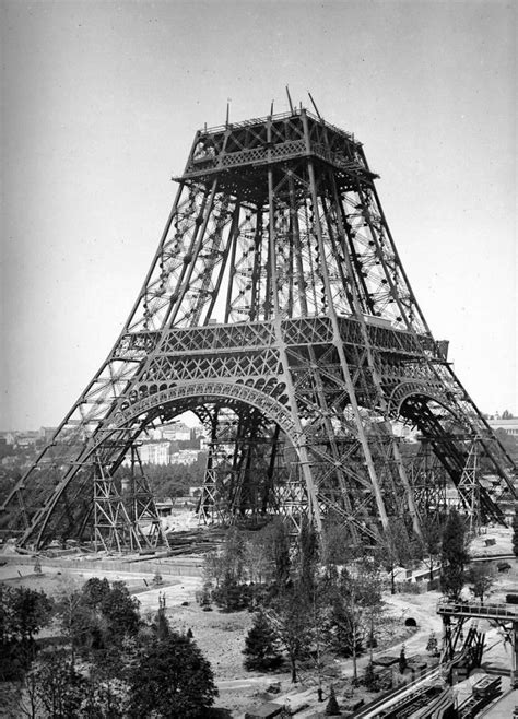Eiffel Tower In Building La Tours Paris Tours Gustave Eiffel Paris