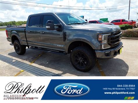 2020 Ford F250 Super Duty Lariat Crew Cab 4x4 Tremor Off Road Package