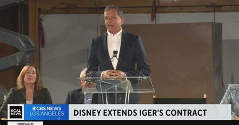 Disney Extends Ceo Bob Igers Contract Through 2026 Cbs Los Angeles