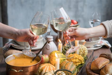 But first, let's talk about the turkey itself. Pair These Wines With Your Turkey This Thanksgiving - D ...