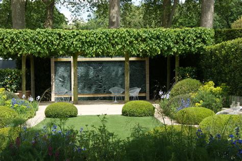 Garden Tour Luxurious Italian Style In An English Garden