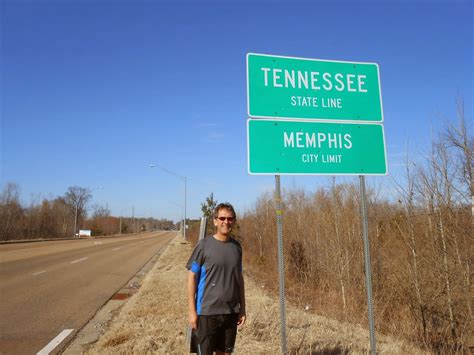 Running State Lines Usa Mississippi Tennessee State Border Run