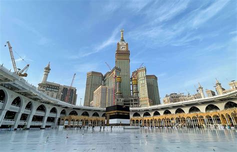 Saudi Arabia Makkah Grand Mosque Gets Ready To Receive Umrah Pilgrims