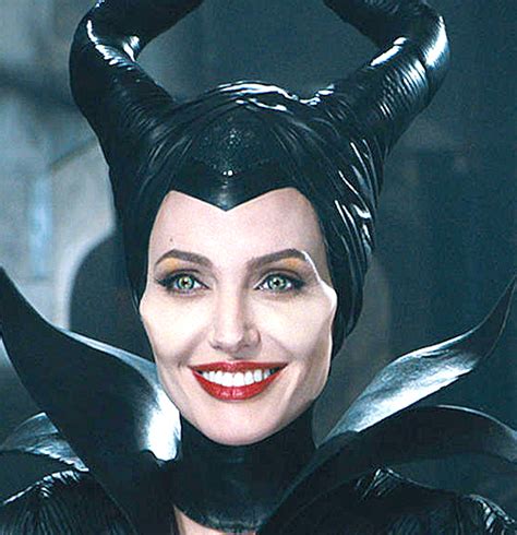Maleficent Revamps One Of Disneys Greatest Villains Daily Trojan
