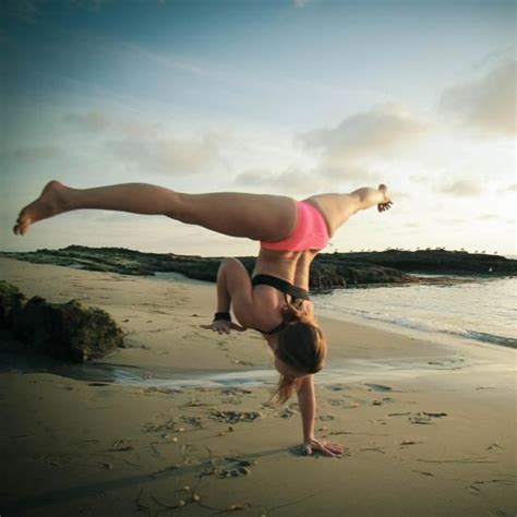 One Arm Handstand Splits Stacy Gibson Action Poses Handstand Yoga Poses Splits Running