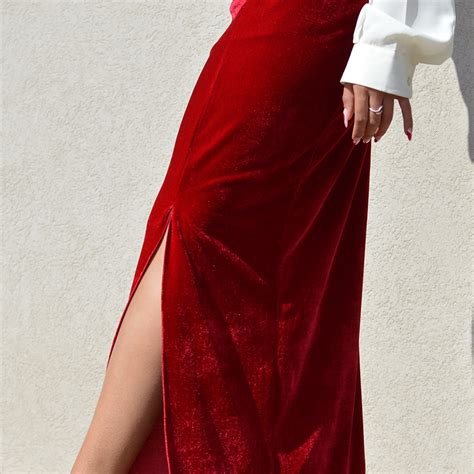 Y2K Velvet Maxi Red Skirt S M Vesture Online Vintage Shop וסצ ר