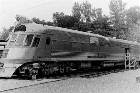 F9908 Silver Charger Chicago Burlington And Quincy Rr Emdb Flickr