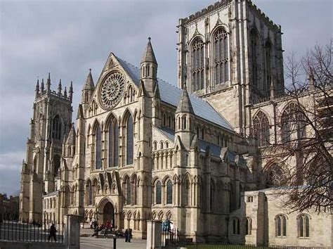 Top 10 Famous Gothic Cathedrals Of Medieval Europe