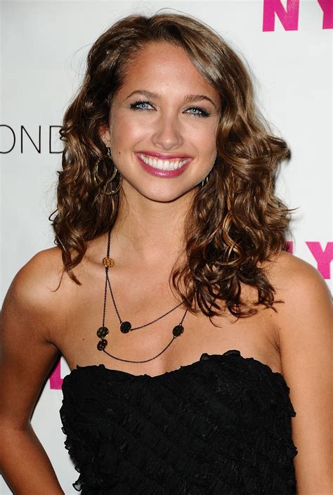 Picture Of Maiara Walsh In General Pictures Maiarawalsh1284262761 Teen Idols 4 You