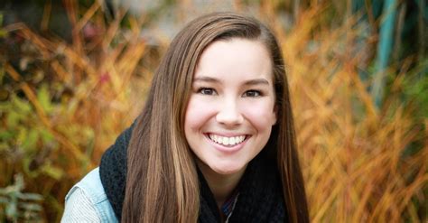 Mollie tibbetts, an american university of iowa student, disappeared on july 18, 2018 while jogging near her home in brooklyn, iowa. Mollie Tibbetts' Mom Takes in Immigrant Boy | Law & Crime