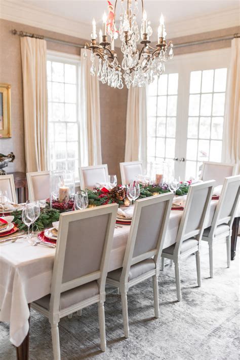 Elegant Christmas Tablescape Setting The Perfect Christmas Table