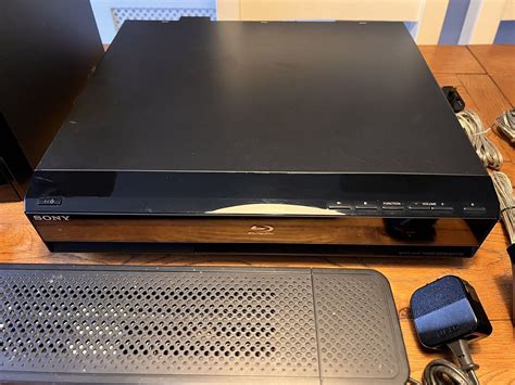 Sony Bdv E300 Home Theatre System 51 Surround Sound Blu Ray Dvd