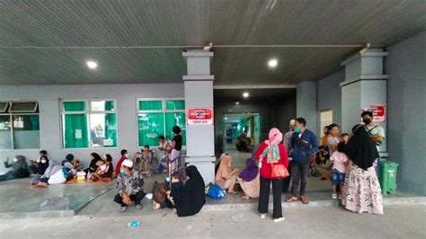 Kepanikan Di Rumah Sakit Saat Gempa Banten Pasien Spontan Lari Gendong