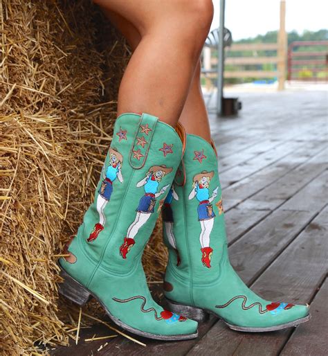Old Gringo Cowgirl Guns Turquoise L2458 3