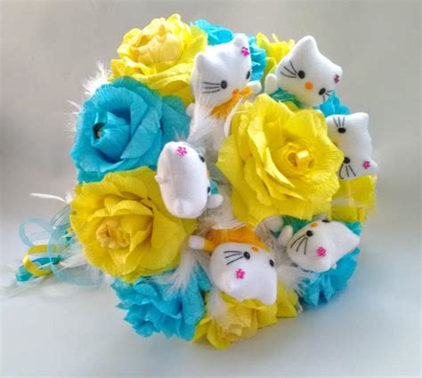 Cute Hello Kitty Bouquet With Ferrero Rocher Candy Bouquet Plush Doll