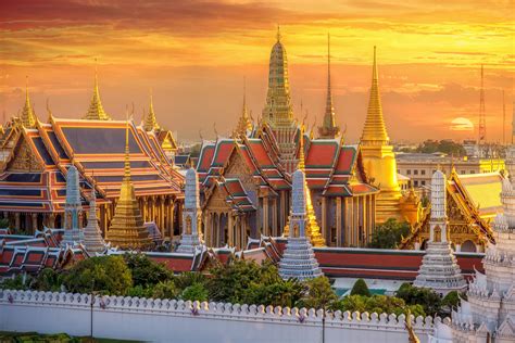 Top Temples to Visit in Bangkok: 8 of the Best Wats