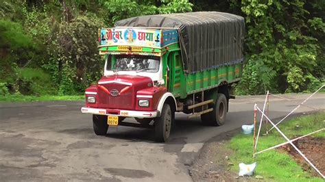 Old Tata Truck In Mumbai Goa Highway U Turn Youtube