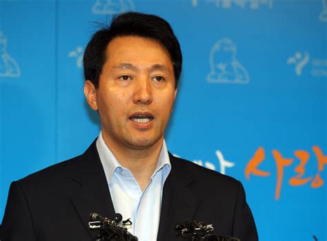 오 후보는 이날 대방초, 신길중. 오세훈 ˝주민투표 책임, 시장직 사퇴˝ : 국제신문