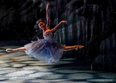 From the sound of the orchestra tuning up, to the final bows and cheers, a trip to english national ballet's nutcracker is an unforgettable christmas treat. BWW Review: THE NUTCRACKER at Academy Of Music