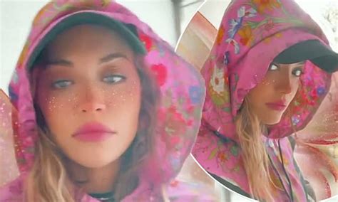 Rita Ora Nails Granny Chic With A £650 Floral Gucci Hood As She Deals