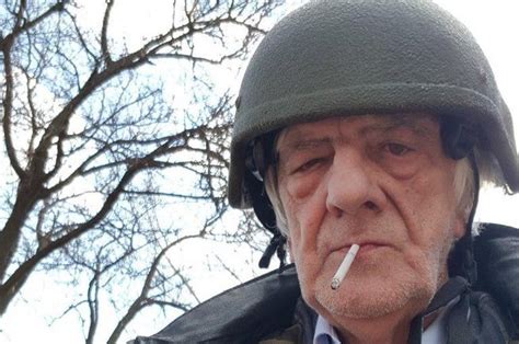Jako grubiański, niegrzeczny i niepotrzebny politycy lewicy i platformy obywatelskiej określili w sobotę wpis szefa klubu pis ryszard terleckiego dotyczący swiatłany cichanouskiej. Marszałek Terlecki na ukraińskim froncie | Donald.pl