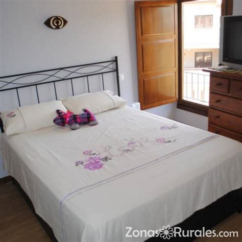 Buscador de escapadas en apartamentos rurales en la provincia de huesca. Apartamentos Turísticos Mallos de Huesca | Apartamentos Rurales en Ayerbe (Huesca)