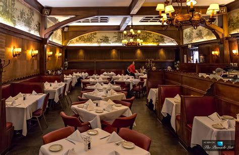 Musso And Frank Grill Restaurant 6667 Hollywood Blvd Los Angeles Ca