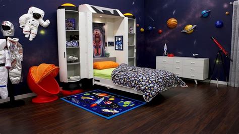 At first glance, decorating a small bedroom can seem quite limiting. Deepspace Defender: A Spaceship Bed On A NASA Budget | Nerdist