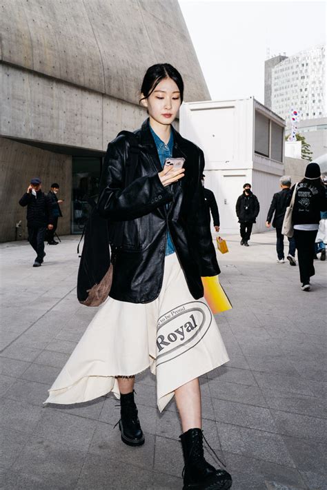 Best Street Style From The Fallwinter 2023 Shows At Seoul Fashion Week