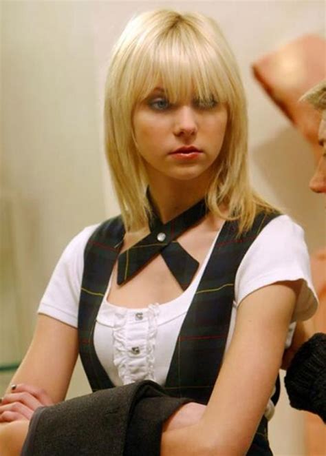 Jenny Humphrey Shag Haircut With Images Gossip Girl Hairstyles