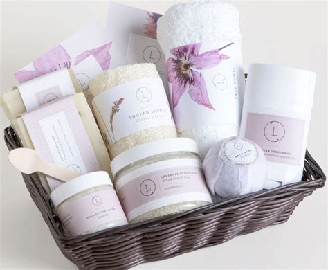 Adds shapiro, moms are often forgotten in early motherhood with the baby getting the lion's share of attention, but the more mom feels taken care of, nourished and supported, the better she can parent. Spa Gift For Mom New mom giftPregnancy Gift SetMom to be