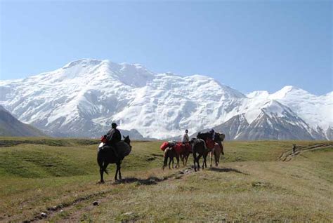 Immer mal wieder auf abwegen. Trekking im Pamir Gebirge 13 Tage / 12 Nächte - +49-(0)40 ...