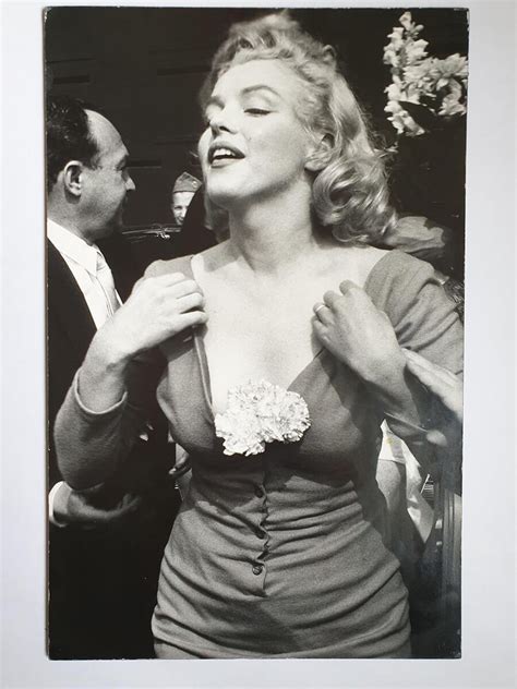 Marilyn Monroe By Sam Shaw For Sale At Pamono