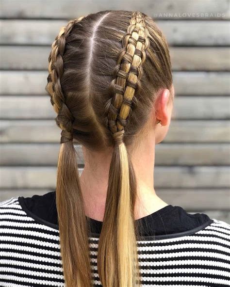 27 Workout Hairstyles To Look Stylish While Working Out