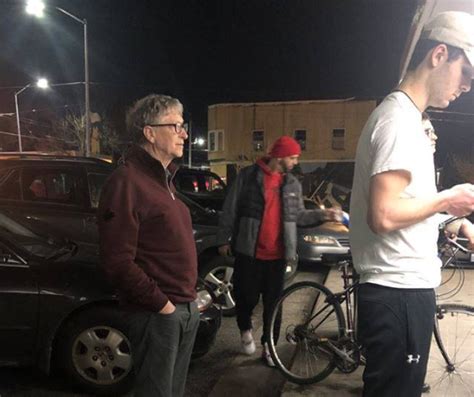 Billions Served Bill Gates Photographed Standing In Line For A Burger