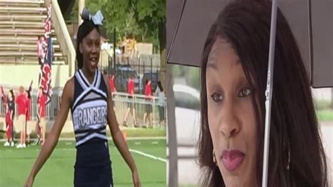 Black Cheerleader Bullied By Coach Demanding She Remove Her Braids Or Not Perform Youtube