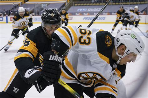 Boston Bruins Woes Continue Fall To Pittsburgh Penguins 4 1