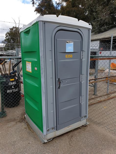 Portable Poly Toilet Mf Portables Buyer To Remove