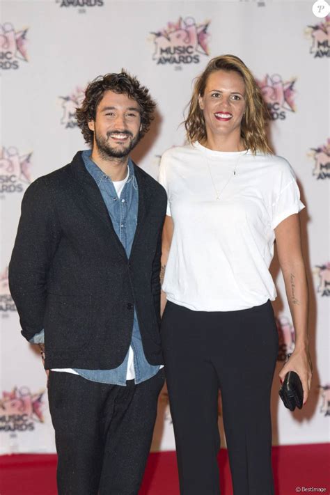 laure manaudou et son compagnon jérémy frérot aux nrj music awards 2015 au palais des festivals
