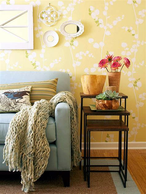 Does the idea of do it yourself projects using paint or wallpaper terrify or excite you? Creative wall design in the living room - ideas for ...