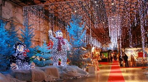 Anche quest'anno torna dal 4 novembre 2016 al 6 gennaio 2017 la casa di babbo natale di montecatini terme, molto comodo da raggiungere in auto ma ancora meglio in treno. La Casa di Babbo Natale