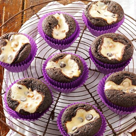 Cream Cheese Chocolate Cupcakes Recipe How To Make It