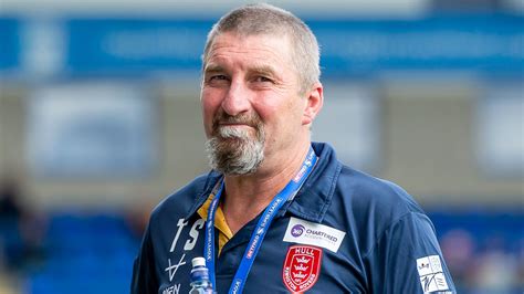 Hull Kr Head Coach Tony Smith Self Isolating And To Miss Next Three Super League Matches Rugby