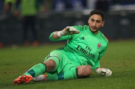 Continental football league | efootball pes2021 12 июн 2021 в 11:06. AC Mailand: Platzen die Deals mit Donnarumma und ...